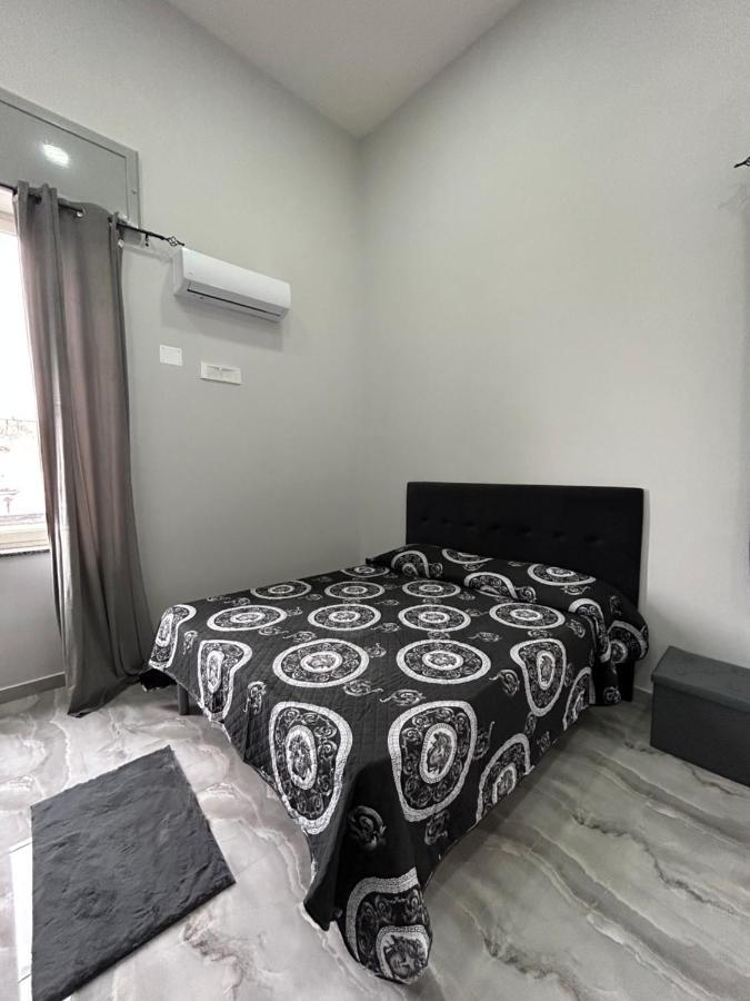 Foria House Valentino Apartment เนเปิลส์ ภายนอก รูปภาพ