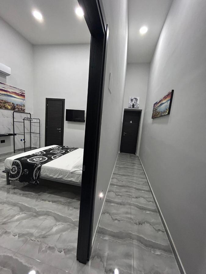 Foria House Valentino Apartment เนเปิลส์ ภายนอก รูปภาพ