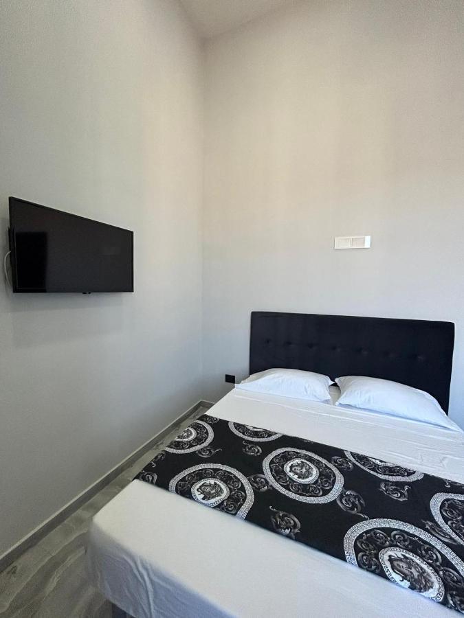 Foria House Valentino Apartment เนเปิลส์ ภายนอก รูปภาพ