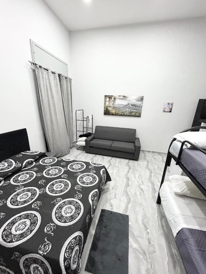 Foria House Valentino Apartment เนเปิลส์ ภายนอก รูปภาพ