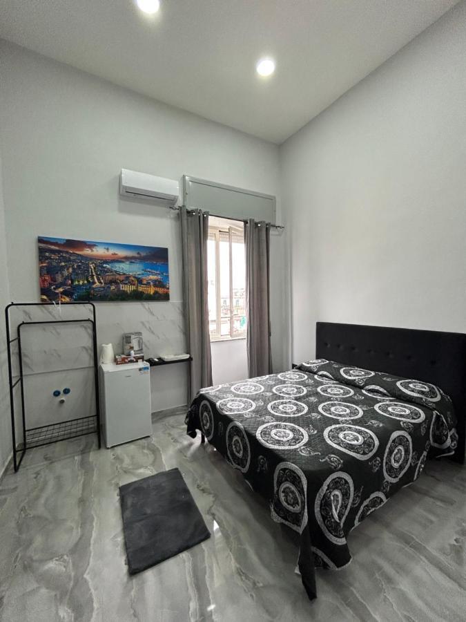 Foria House Valentino Apartment เนเปิลส์ ภายนอก รูปภาพ