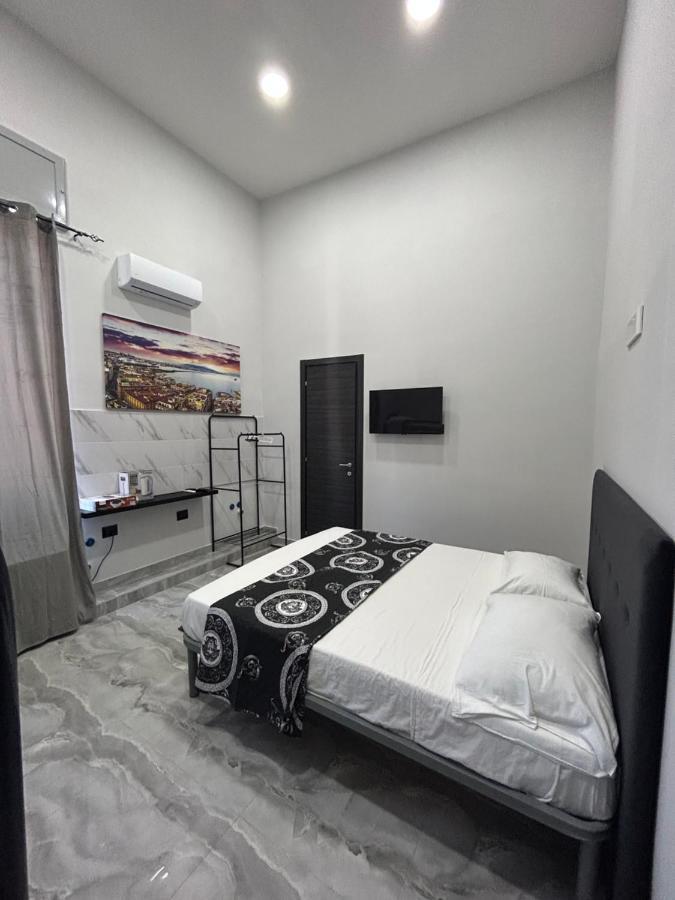 Foria House Valentino Apartment เนเปิลส์ ภายนอก รูปภาพ